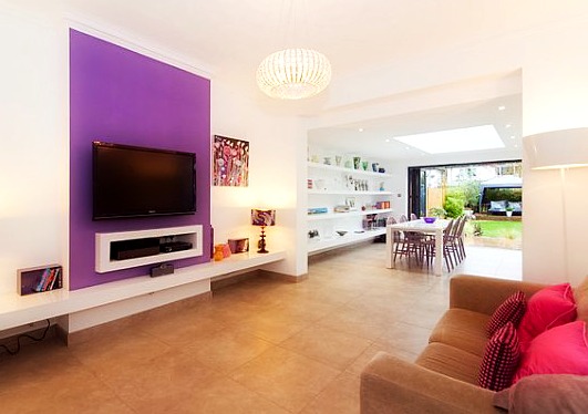 Wall Mounted Flat TV Screen